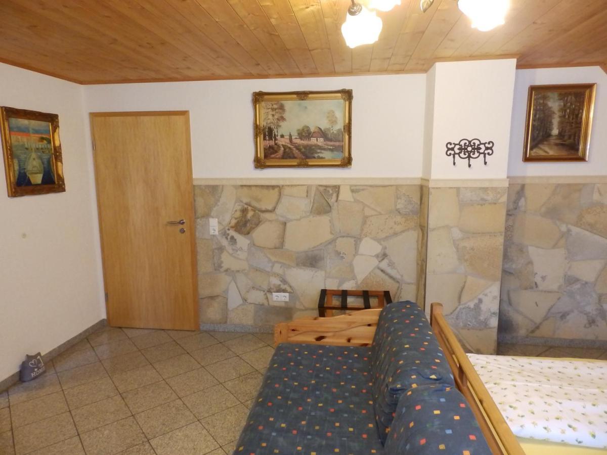 Pension Gaesteparadies Kleinkötz Buitenkant foto