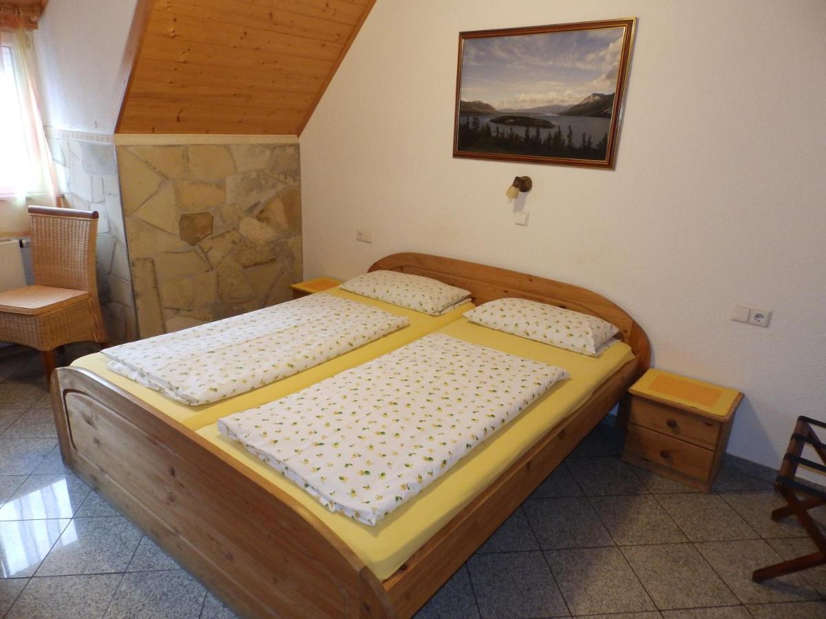 Pension Gaesteparadies Kleinkötz Buitenkant foto