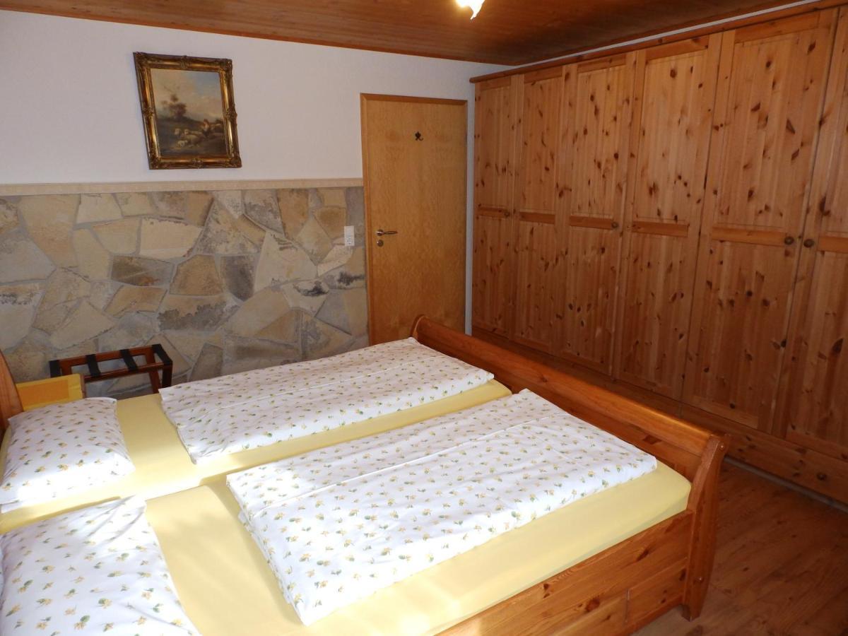 Pension Gaesteparadies Kleinkötz Buitenkant foto